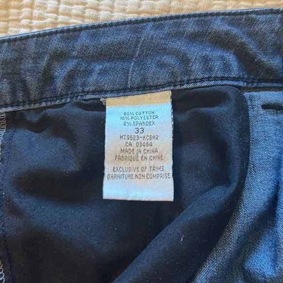 Kate Denim Shorts - Picture 4 of 5